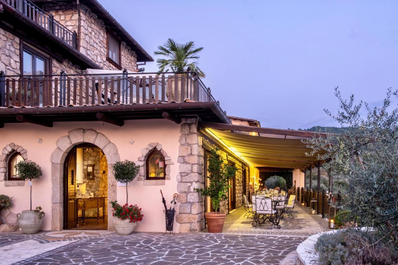Casale San Pietro Bed and Breakfast Anagni Eksteriør billede