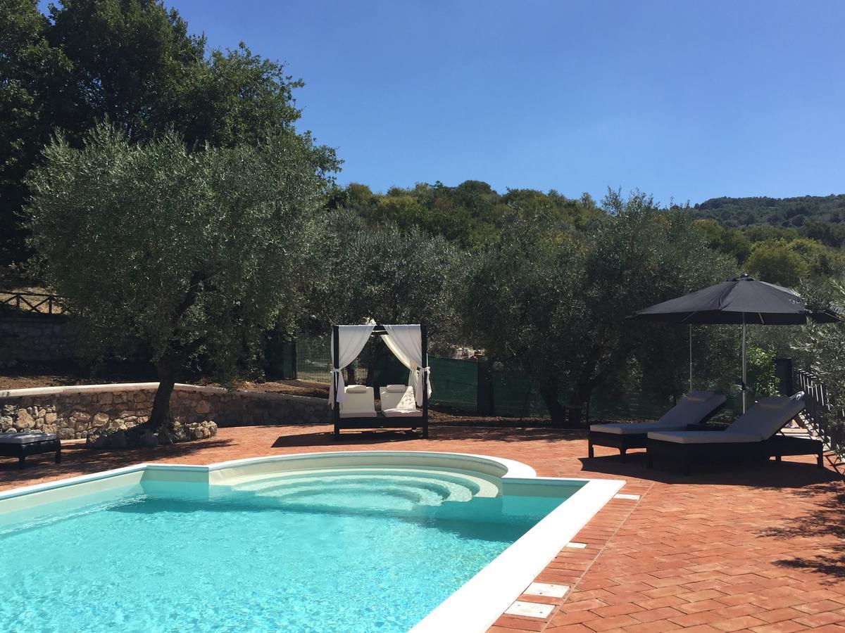 Casale San Pietro Bed and Breakfast Anagni Eksteriør billede